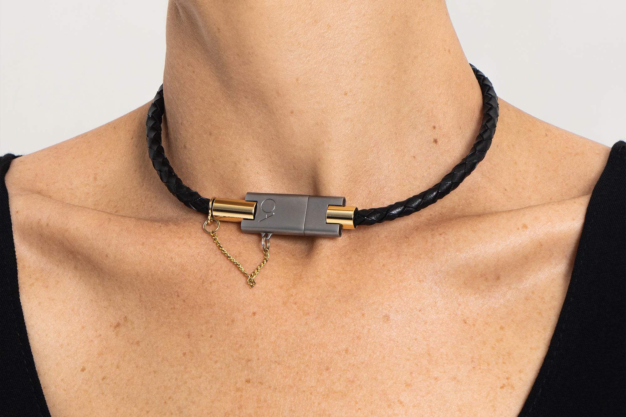 Bolt Bracelet – Apple Lightning Charger
